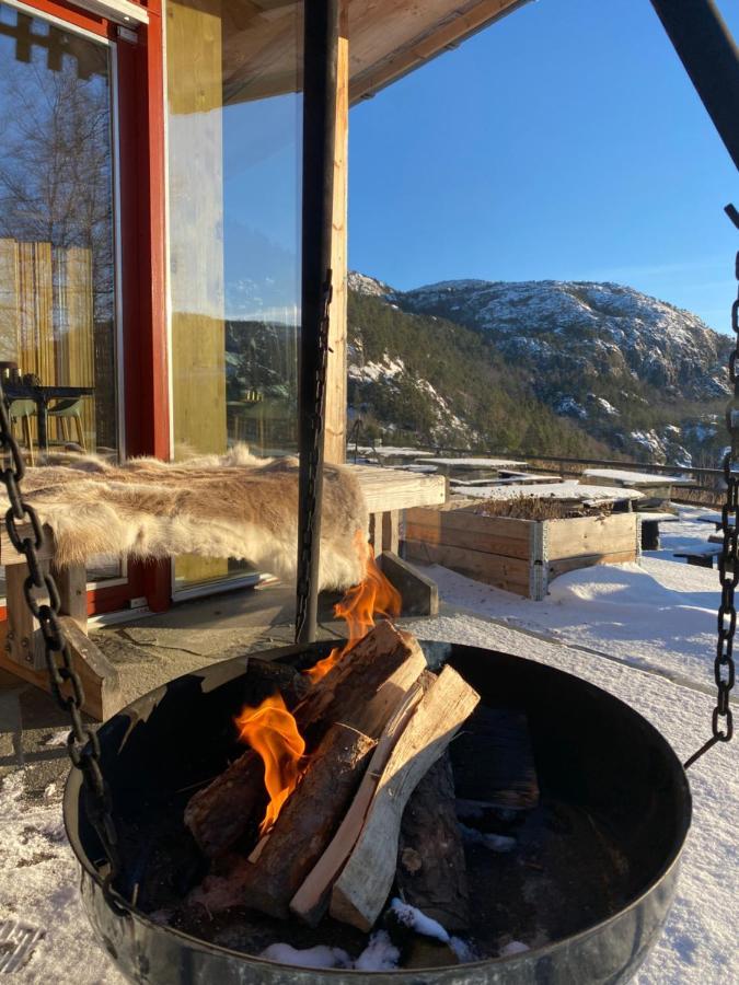 Preikestolen & Basecamp Hotel