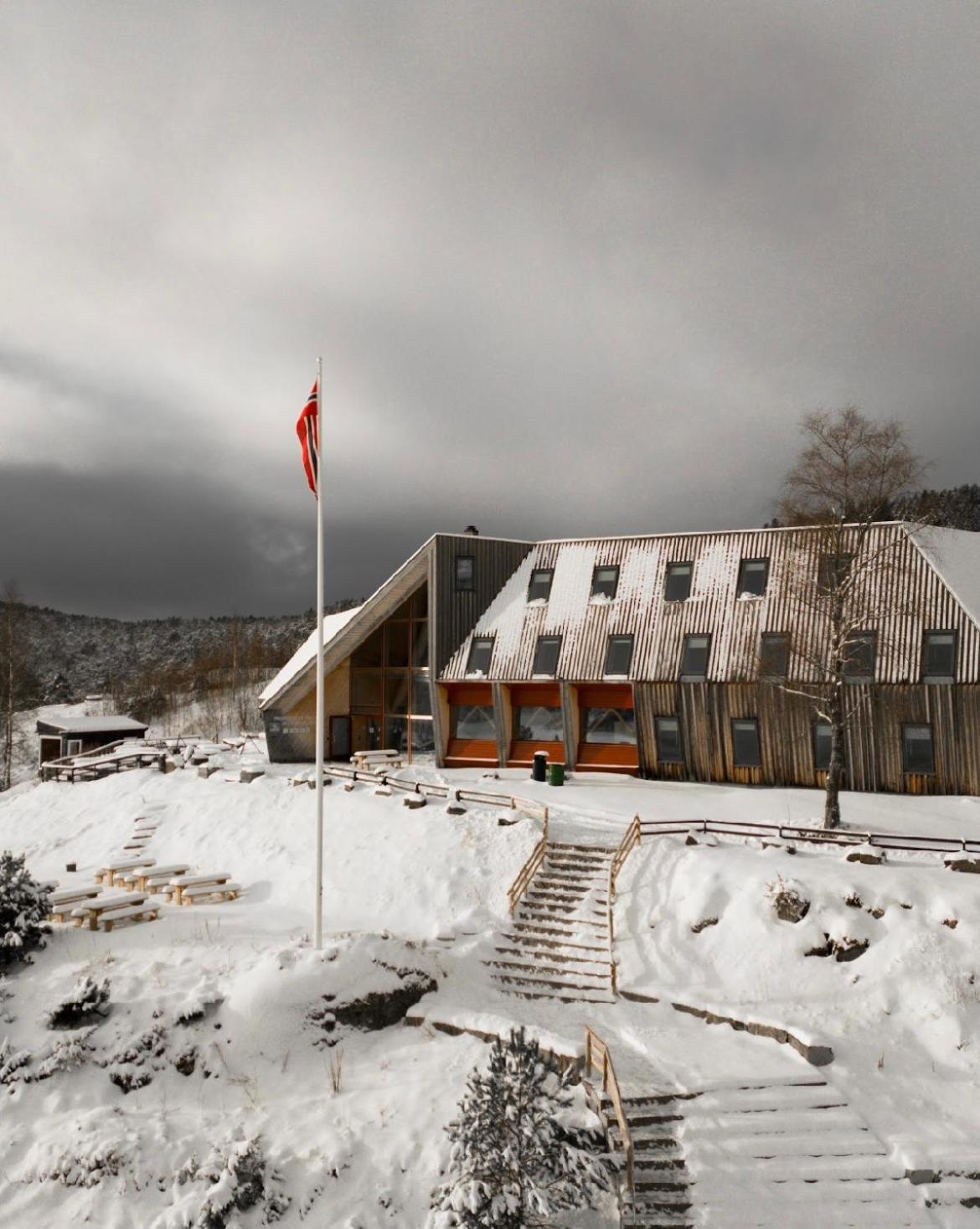Hotel Preikestolen & Basecamp Jorpeland